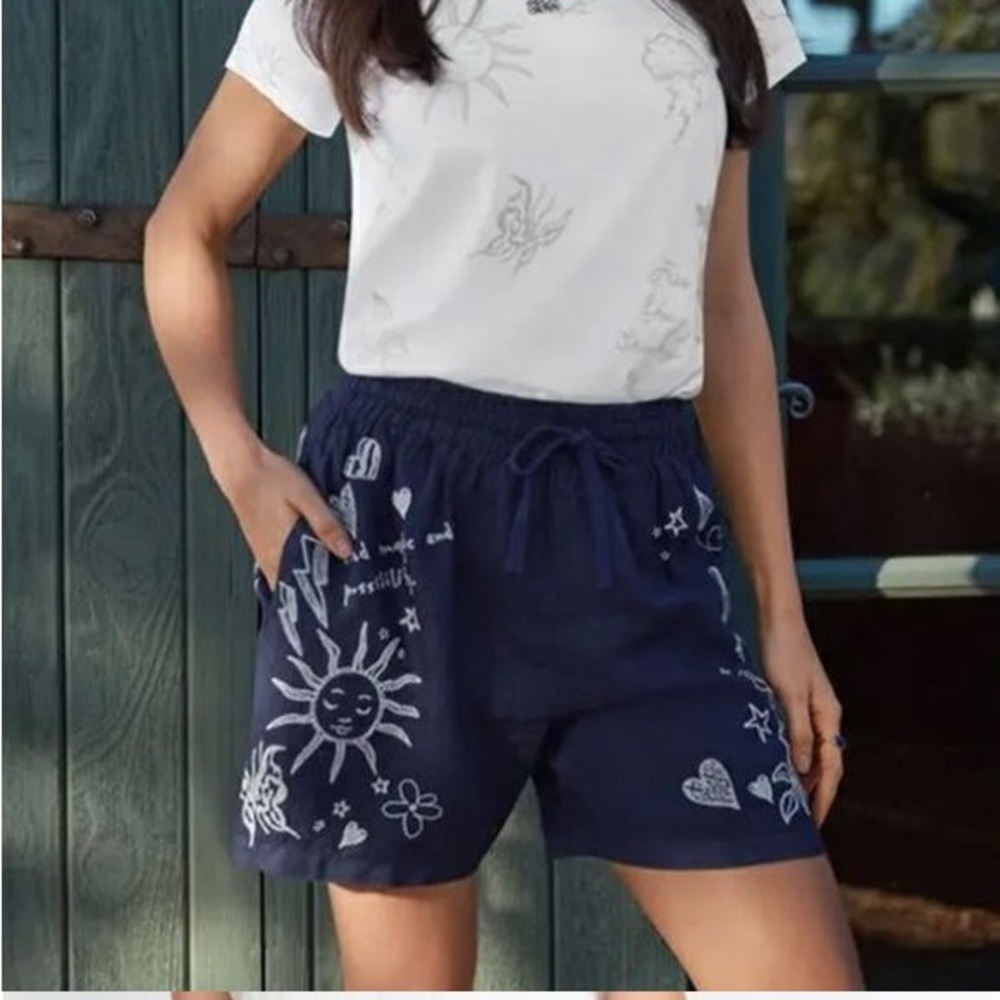 Johnny Was Navy Blue Embroidered Women Shorts